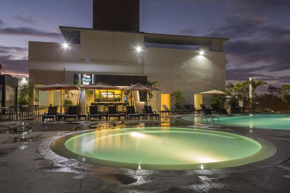 Limketkai Luxe Hotel Cagayan de Oro Luaran gambar